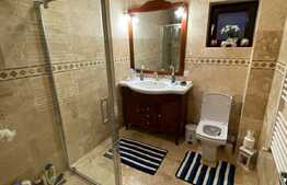 Casa de 160 mp, mobilata, imobil nou, 500 teren, Malu Mare