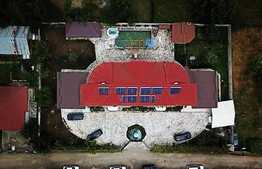 2 duplexuri de lux, 1100 mp, curte si piscina, Bariera Valcii