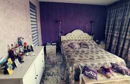 2 duplexuri de lux, 1100 mp, curte si piscina, Bariera Valcii