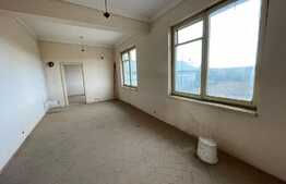 Cladire 400 mp, teren 6000 mp, oras Filiasi