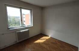 Apartament 3 camere, etaj intermediar, zona Centrala (Lido)