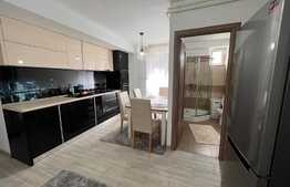 Apartament 2 camere, decomandat, parcare, zona Craiovita