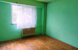 Apartament 2 camere, etaj intermediar, zona Intim Lapus