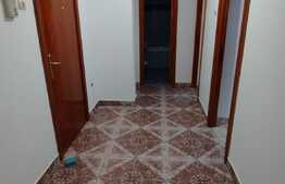 Apartament 2 camere, 55 mp, decomandat, Calea Severinului zona SIF