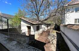 Casă individuală S + P + E 235 mp utili, teren 434 mp, zona Grădina Botanică