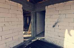 Case plan parter, 80 mp, 320 mp teren, zona Capsunarie