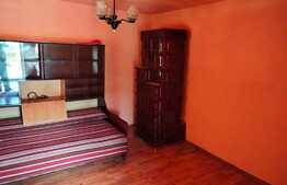 Casa P+E si 947mp teren, zona Maiag 