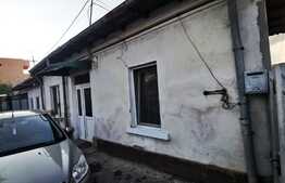 Casa 3 camere, 60 mp, teren 280 mp, zona Centrala 