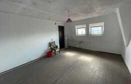 Apartament 3 camere, semidecomandat, 50 mp utili, Campia Islaz