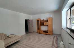 Apartament 2 camere, 50 mp, centrala proprie, zona Ferval