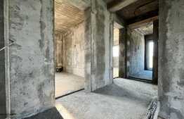 Casă 3 camere, 126 mp utili, 300 mp curte, cartier Veteranilor