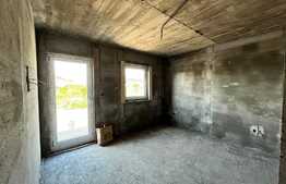 Casă 3 camere, 126 mp utili, 300 mp curte, cartier Veteranilor