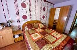 Apartament 3 camere, 60 mp, decomandat, Craiovita Noua