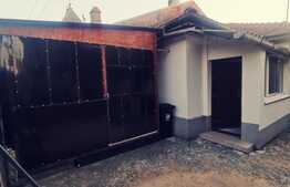 Casa pe parter, renovata, 56 mp utili, la doua minute de parcul Romanescu!