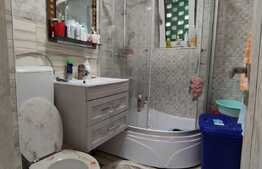 Apartament de 4 camere, zona Gradinita ,, Casuta cu Povesti