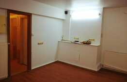 Spatiu comercial de 70 mp cu vad comercial, central, zona KFC!