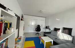 Apartament 3 camere, 65 mp, decomandat, zona 1 Mai