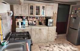 Casa P+E 200 mp utili, 500 mp teren, Zona Lapus