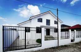 Casa cocheta, la cheie,150 mp utili si 250 mp teren, in Catargiu!