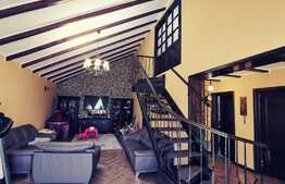 Casa in stil retro cu alee P+M partial, 151 mp util si teren 1208 mp in zona Brestei!