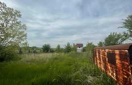 Teren Intravilan 1755 mp, cu deschidere 26 m la DE 574, zona Qfort