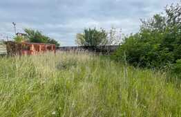 Teren Intravilan 1755 mp, cu deschidere 26 m la DE 574, zona Qfort