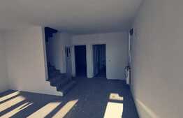 Casa in duplex S+P+M+Pod la alb, 161 mp util cu 250 mp teren, in Veteranilor!