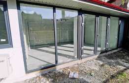 Spatii Comerciale,25-30 mp utili, zona cu trafic intens la cheie!