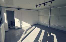 Spatii Comerciale,25-30 mp utili, zona cu trafic intens la cheie!