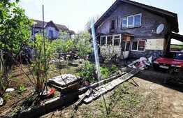 Casa P+M, 120 mp utili si teren 500 mp, cu iesire la 2 strazi, in Brestei!