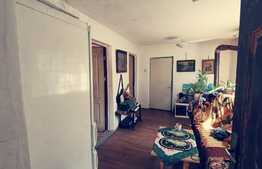 Casa P+M, 120 mp utili si teren 500 mp, cu iesire la 2 strazi, in Brestei!