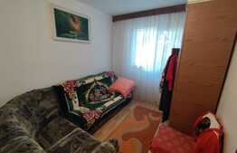 Apartament 3 camere, 54 mp, etaj intermediar, Zona Rovine- Liceul Matei Basarab