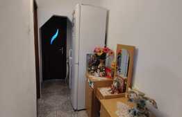 Apartament 3 camere, 54 mp, etaj intermediar, Zona Rovine- Liceul Matei Basarab
