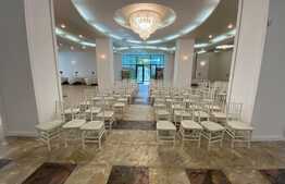 Spatiu comercial, 404 mp, zona centrala, parcare privata