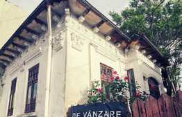 Casa 3 camere, 100 mp, teren 285 mp, zona Piata Mare