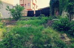 Casa 3 camere, 100 mp, teren 285 mp, zona Piata Mare