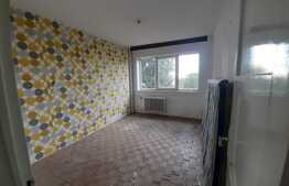 Apartament 2 camere, semidecomandat, Brazda