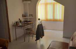 Apartament de 2 camere, 40 mp, semidecomandat,Craiovita, zona Orizont