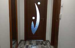 Apartament de 3 camere, semidecomandat, 60 mp, in zona Petre Ispirescu