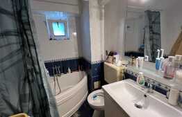 Apartament 3 camere, 2 bai, 90 mp, zona Rovine 