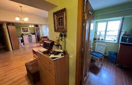 Apartament 3 camere, 2 bai, 90 mp, zona Rovine 