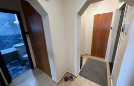 Apartament 2 camere, 49 mp, decomandat, zona Ciuperca 