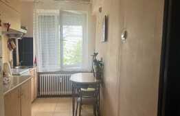  Apartament 2 camere, semidecomandat, in Centrul Vechi