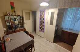 Apartament de 3 camere, 63 mp, parter, zona Dezrobirii