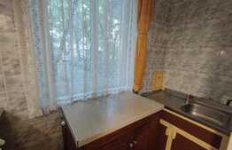 Apartament de 3 camere, 63 mp, parter, zona Dezrobirii