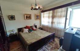 Apartament de 4 camere, 84 mp, decomandat, zona Centrul Vechi