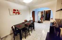 Apartament de 3 camere, decomandat, 70 mp, etaj 1, Craiovita Noua