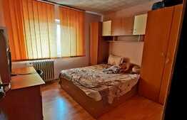 Apartament 2 camere, decomandat, 52 mp, etaj intermediar, zona Rovine