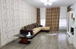 Casa cu 4 apartamente, 309 mp, teren 715 mp, zona Central