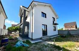 Casă individuală 153 mp utili, 275 mp teren, terasa, zona Damila
